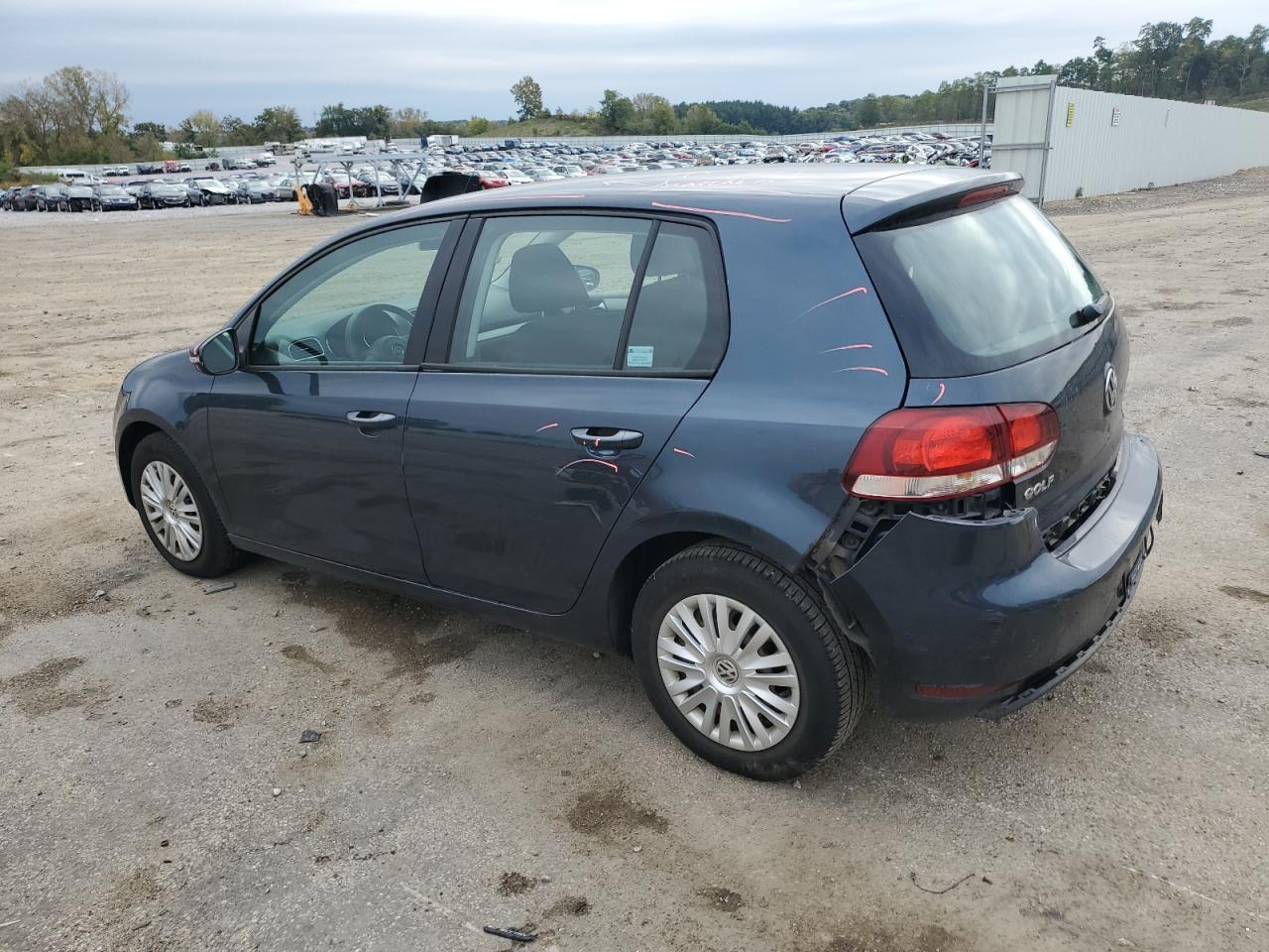 2011 VOLKSWAGEN GOLF