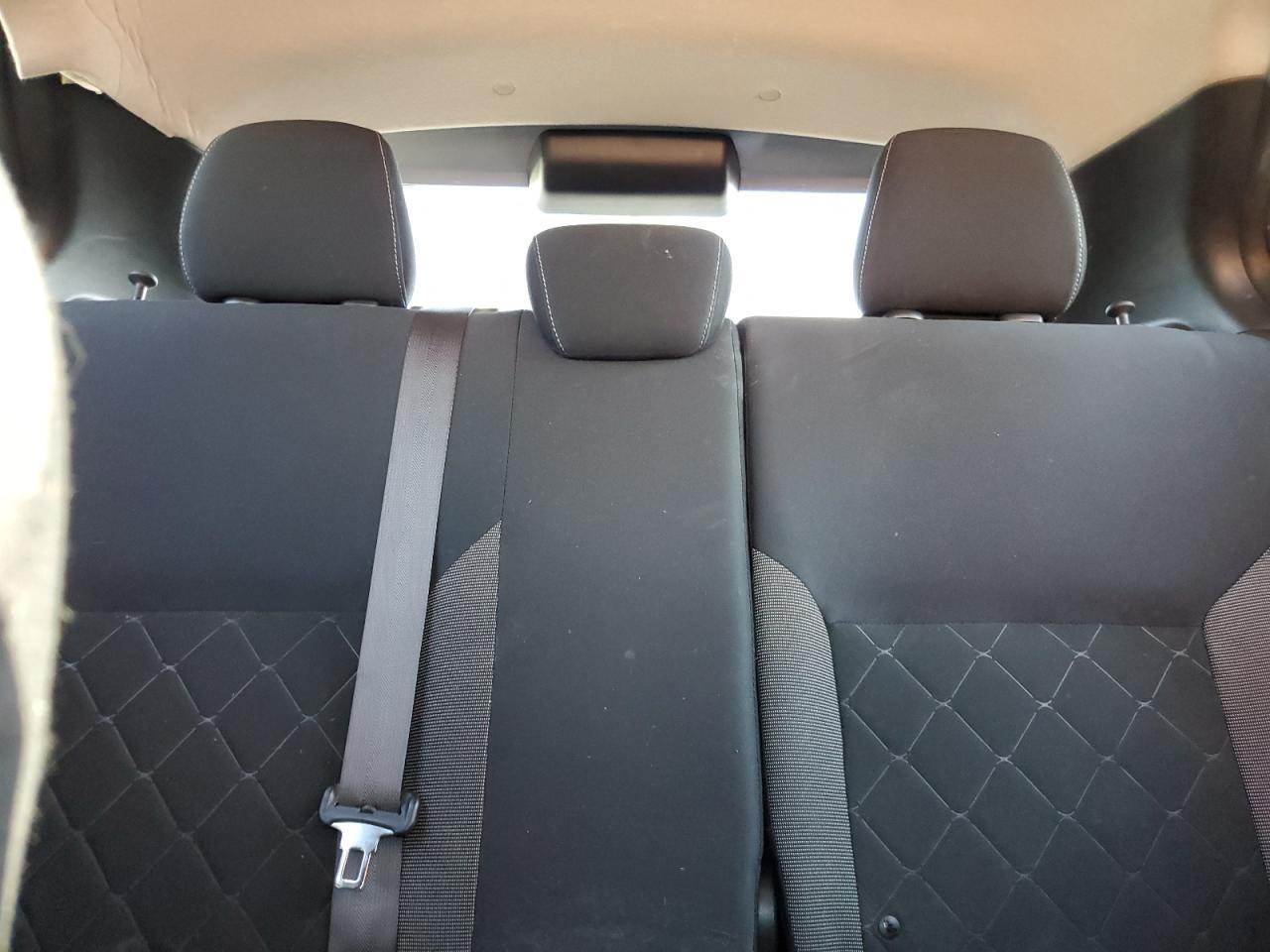 2018 NISSAN KICKS