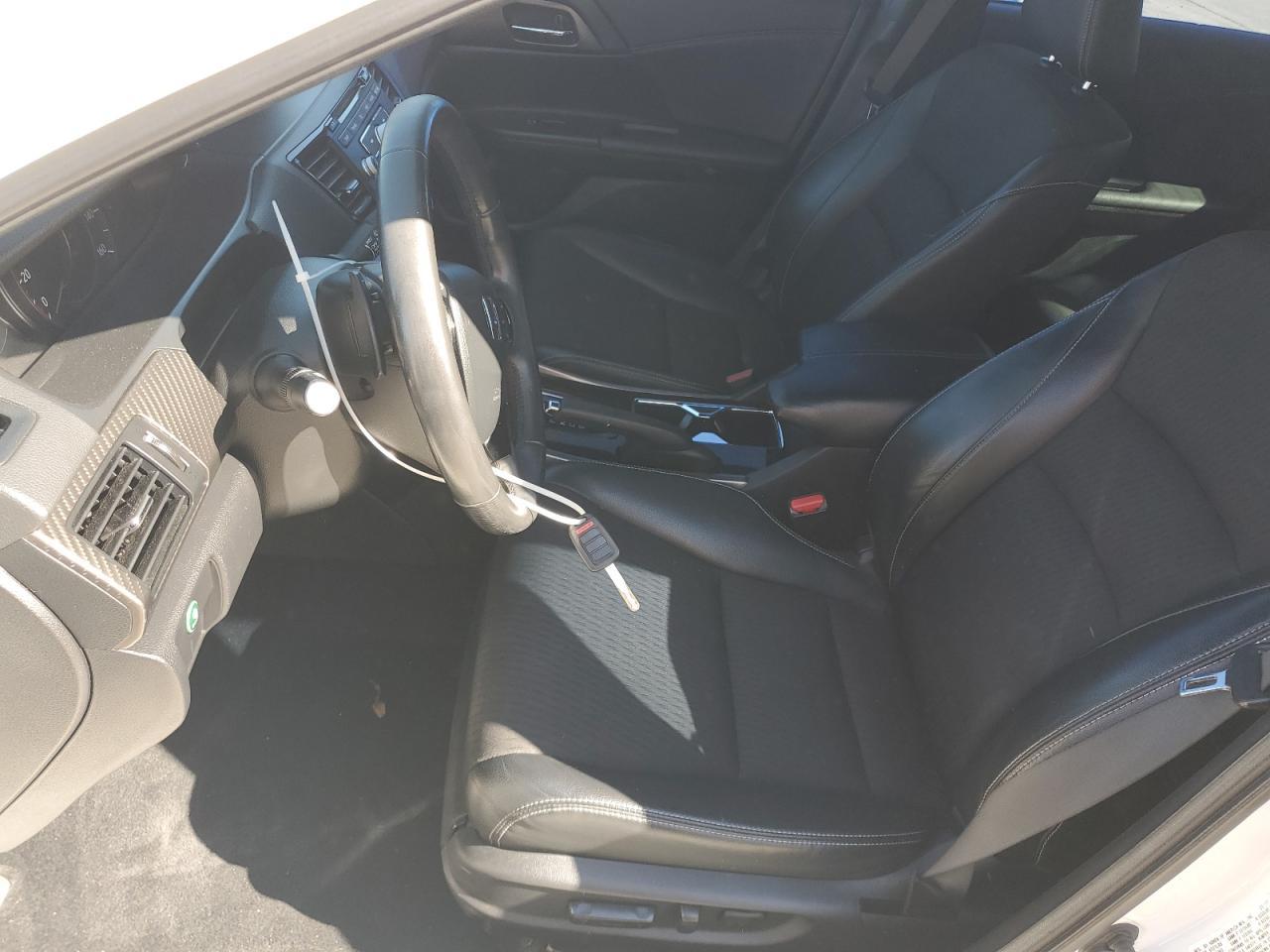 2017 HONDA ACCORD