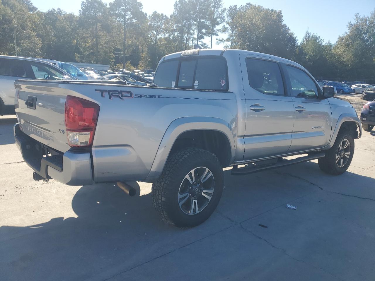 2016 TOYOTA TACOMA