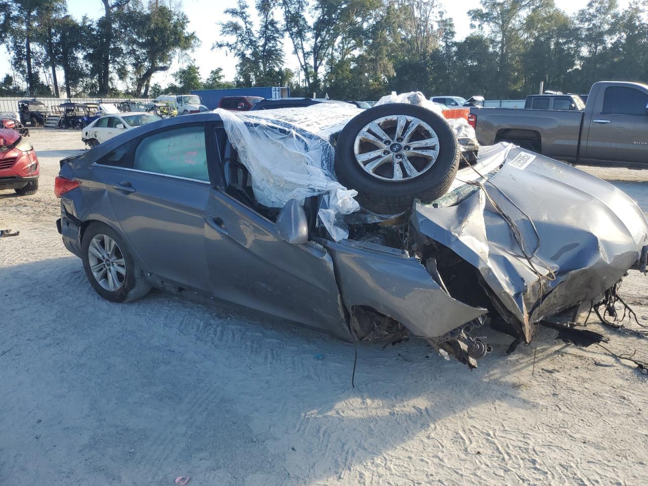 2011 HYUNDAI SONATA