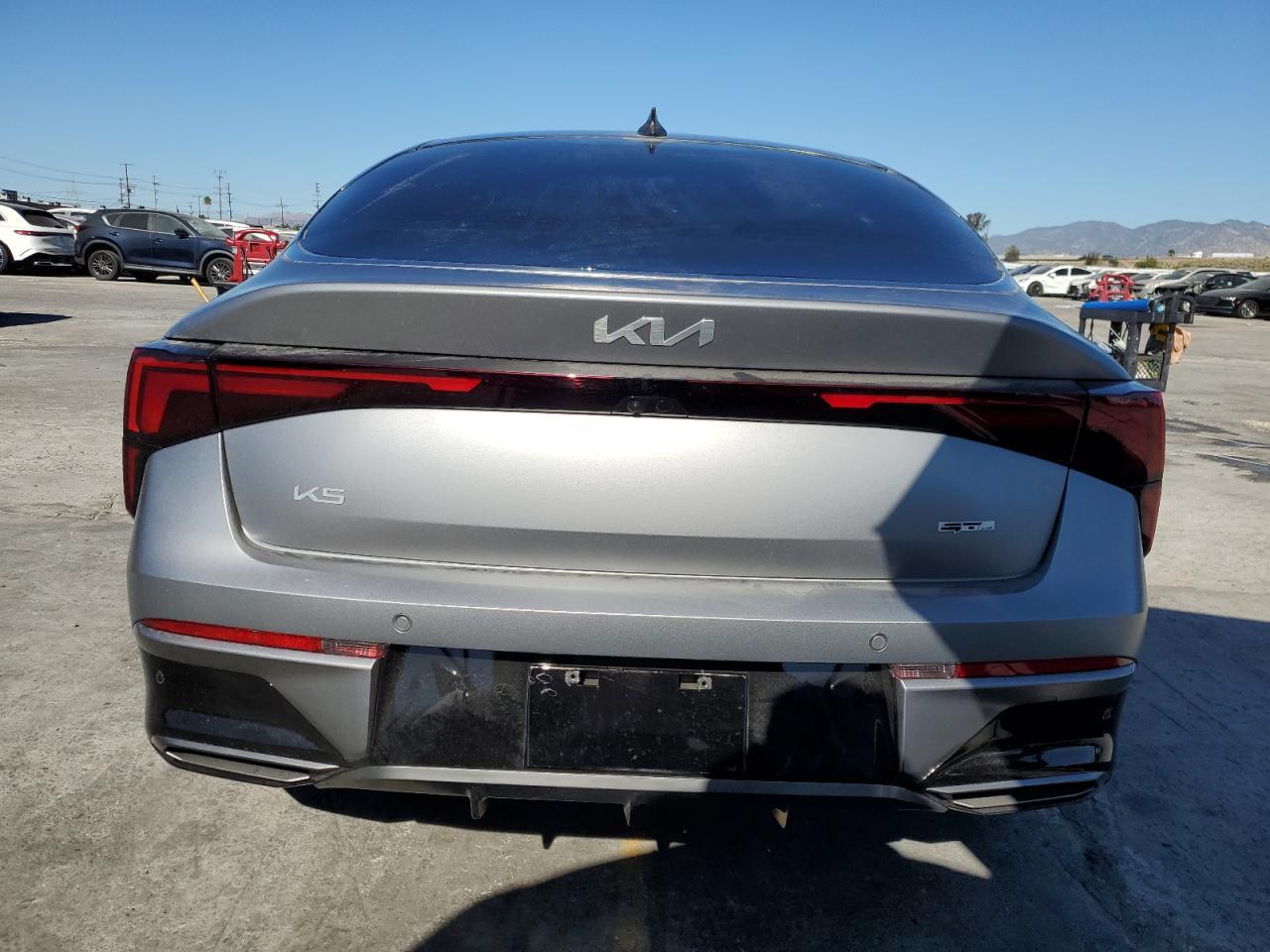 2025 KIA K5