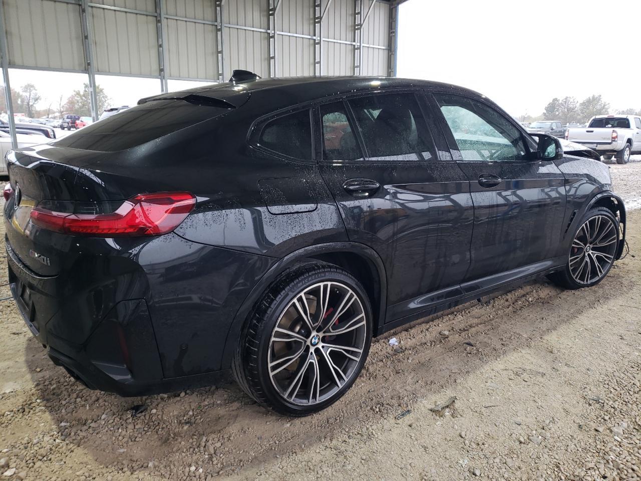2023 BMW X4