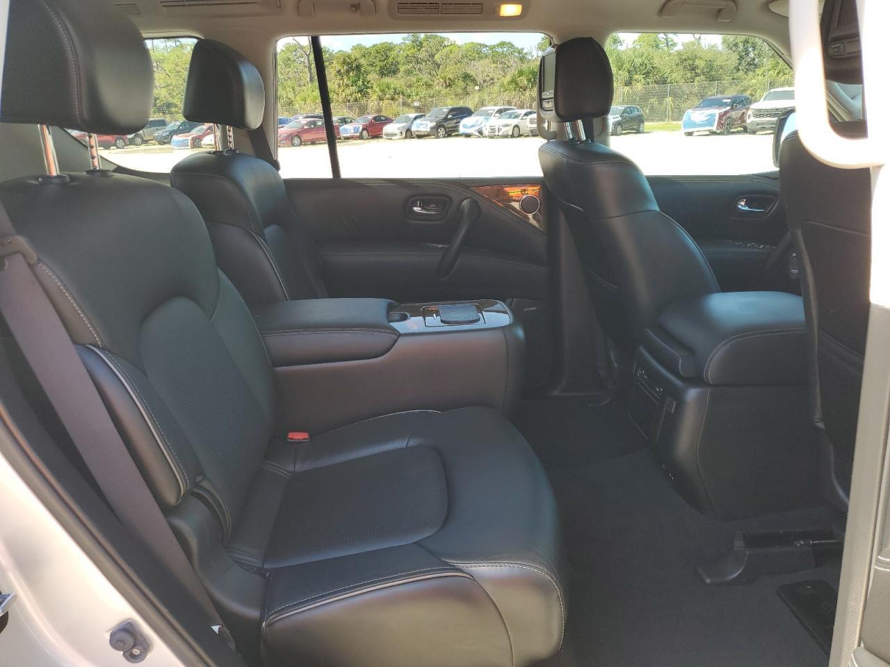 2016 INFINITI QX80