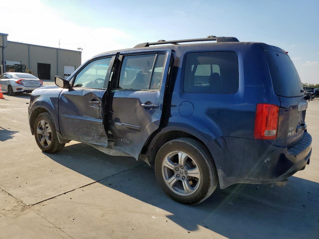 2015 HONDA PILOT