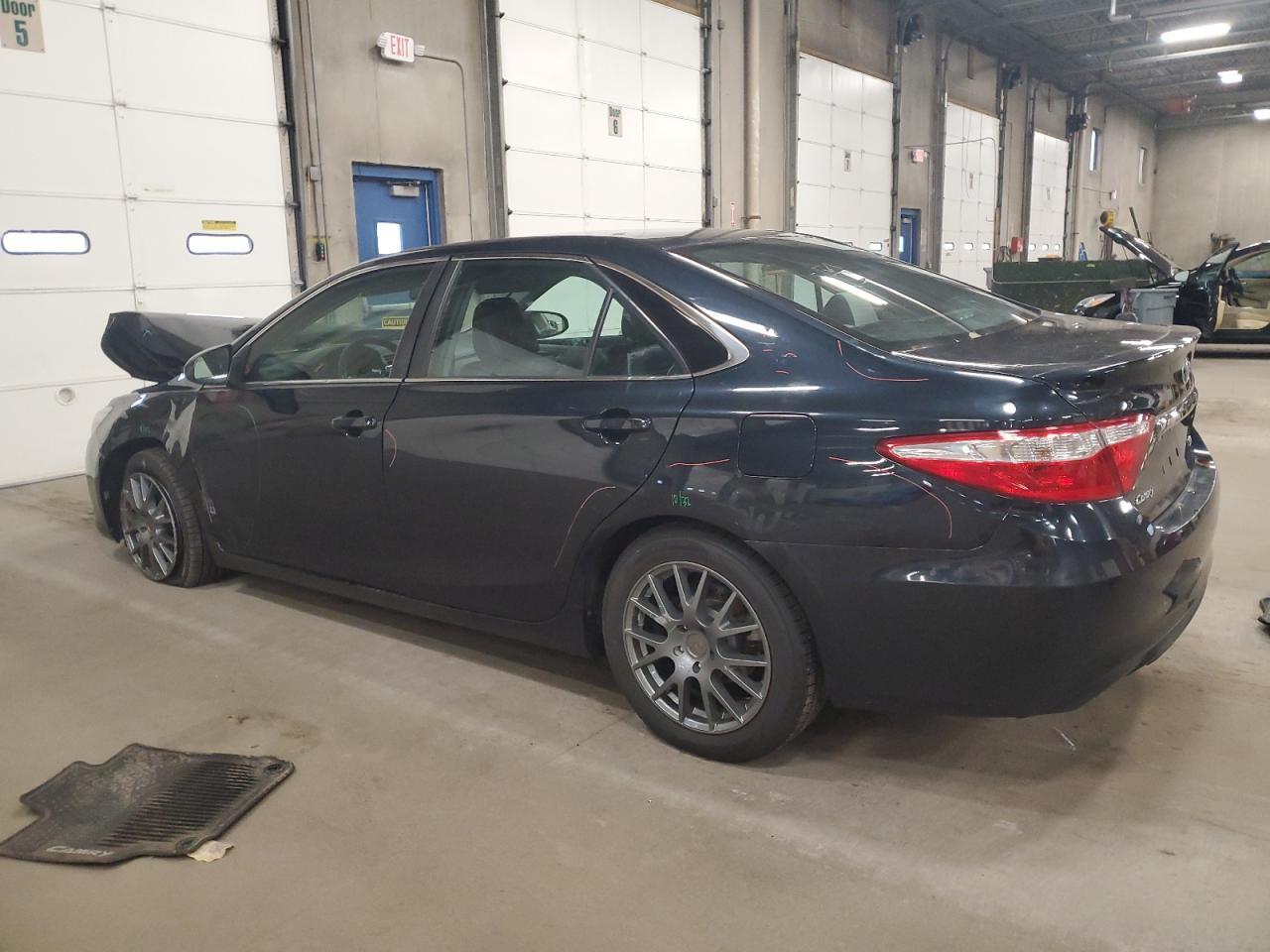 2015 TOYOTA CAMRY