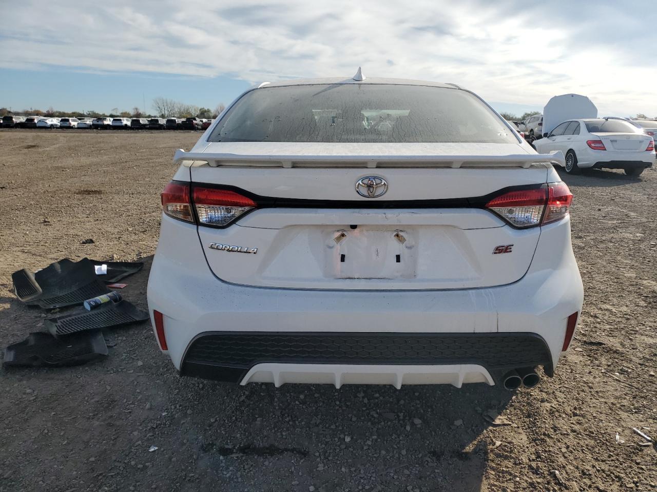 2022 TOYOTA COROLLA