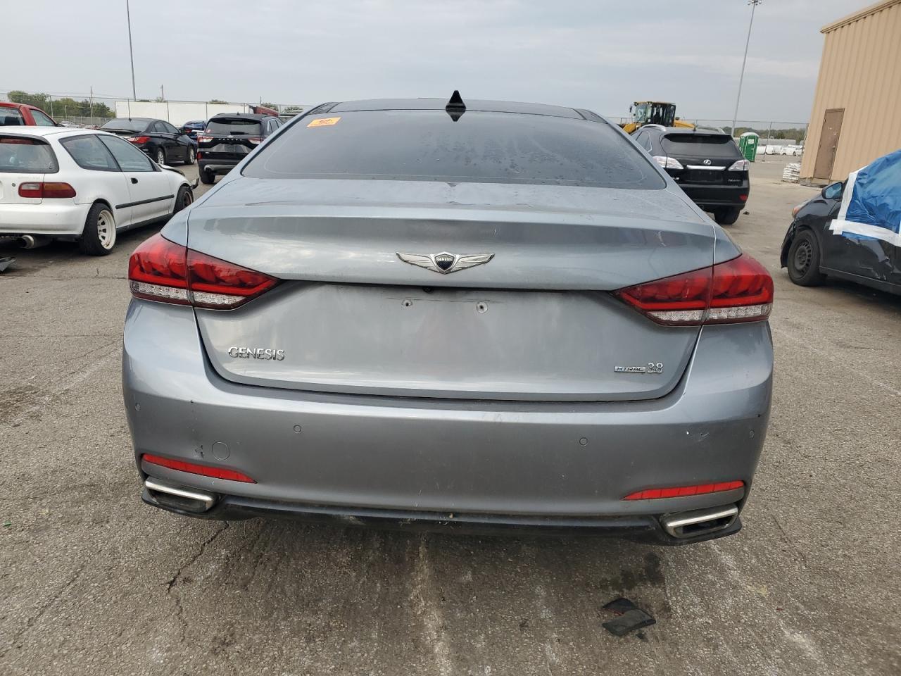 2016 HYUNDAI GENESIS