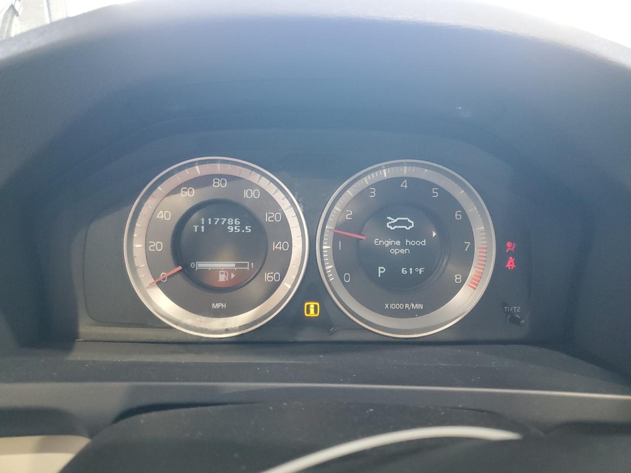 2013 VOLVO S60