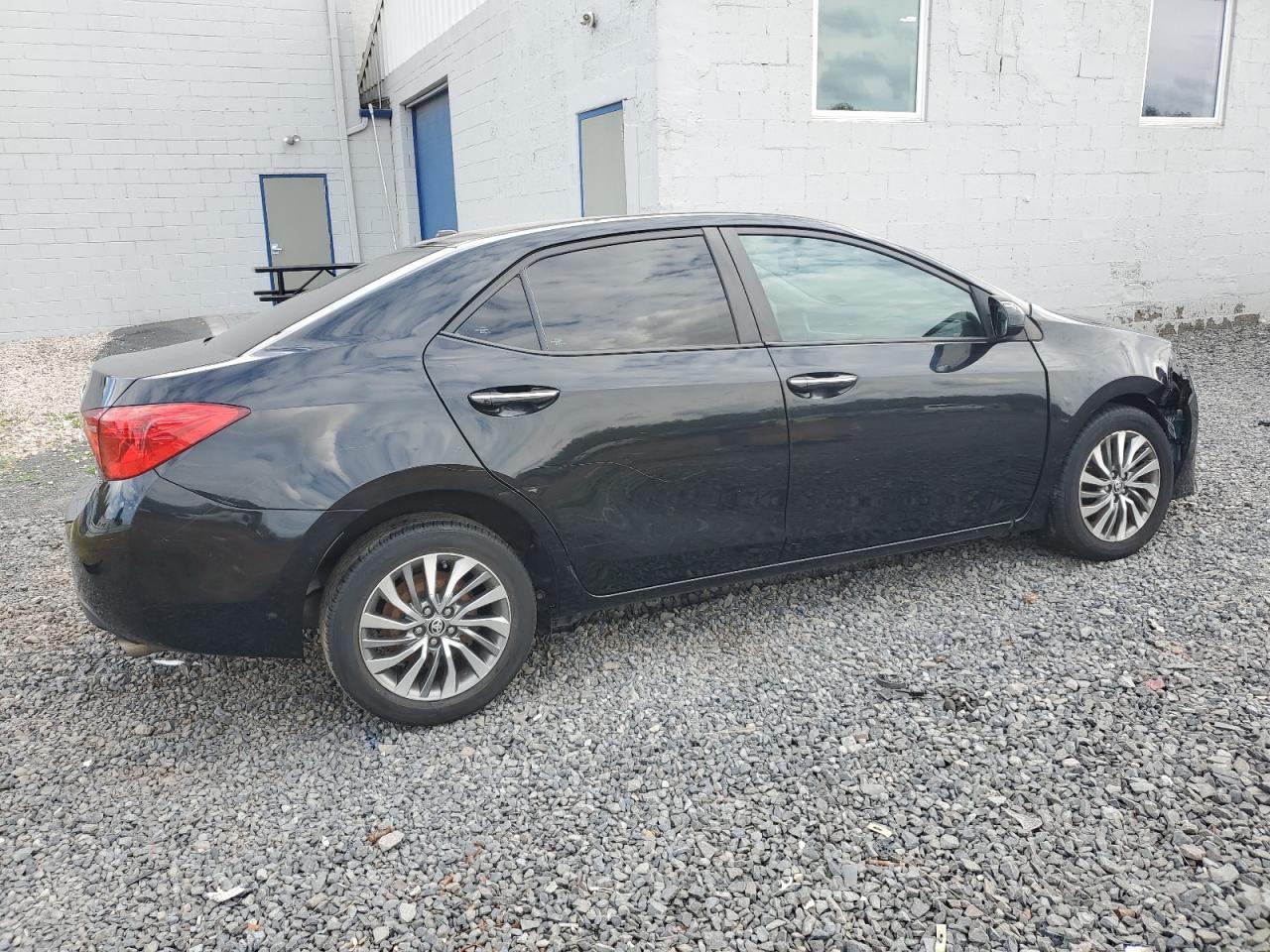 2019 TOYOTA COROLLA