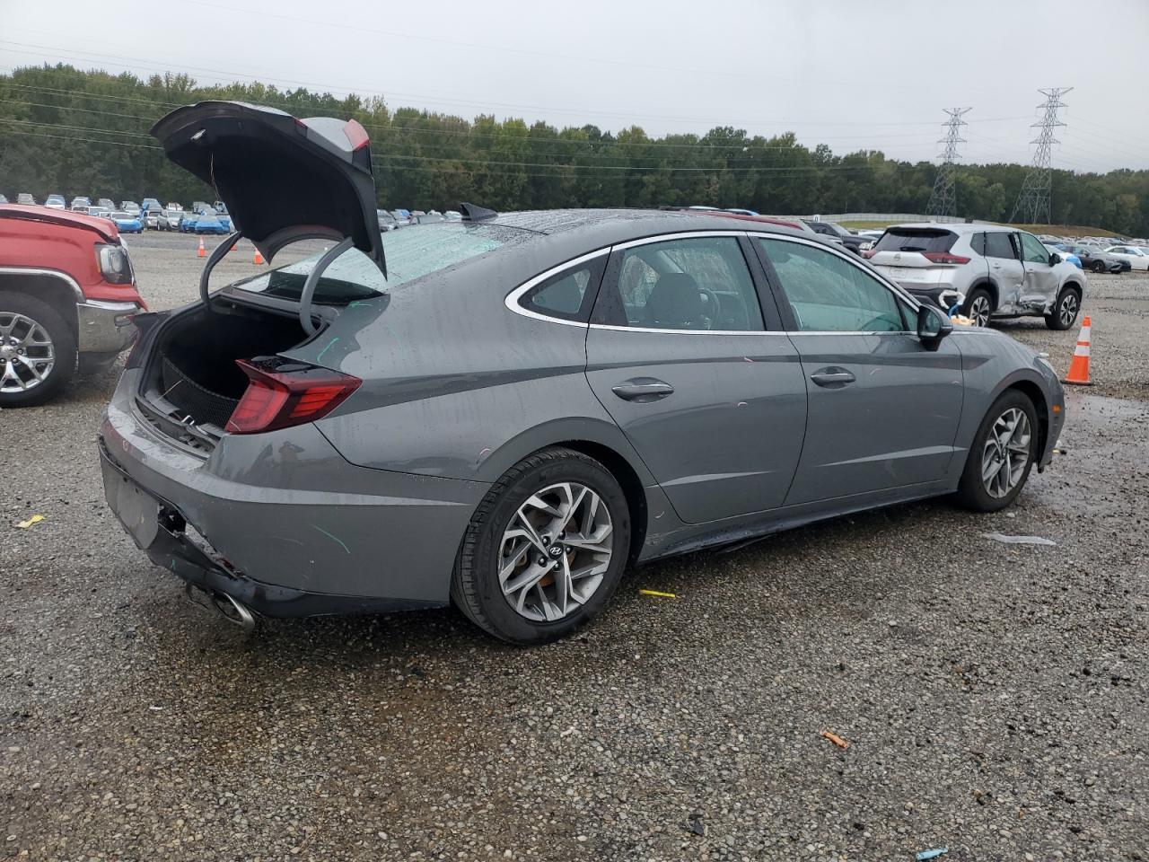 2022 HYUNDAI SONATA