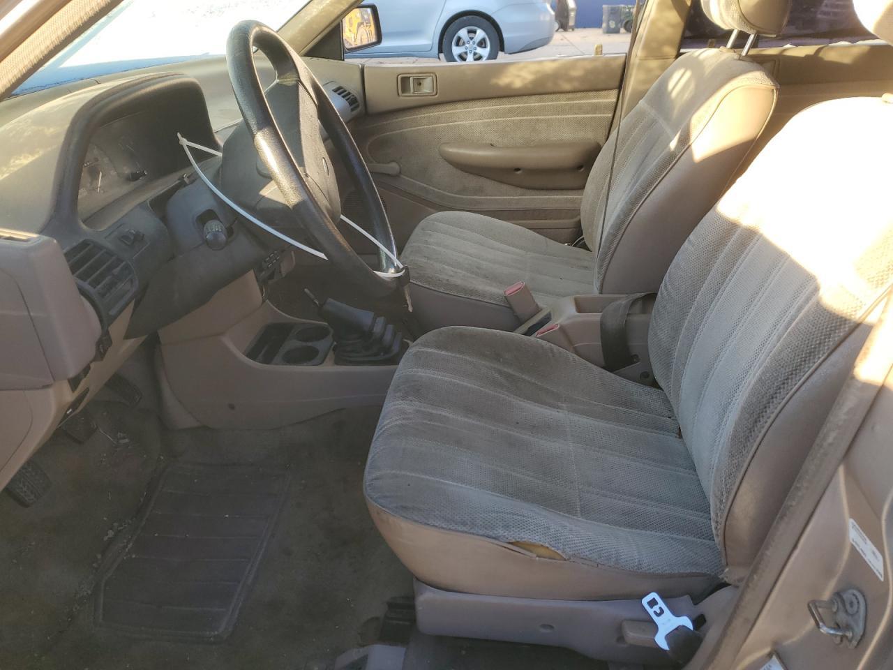 1993 FORD Escort