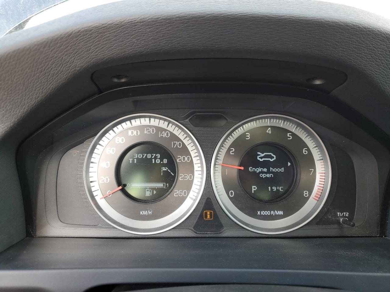 2013 VOLVO S60