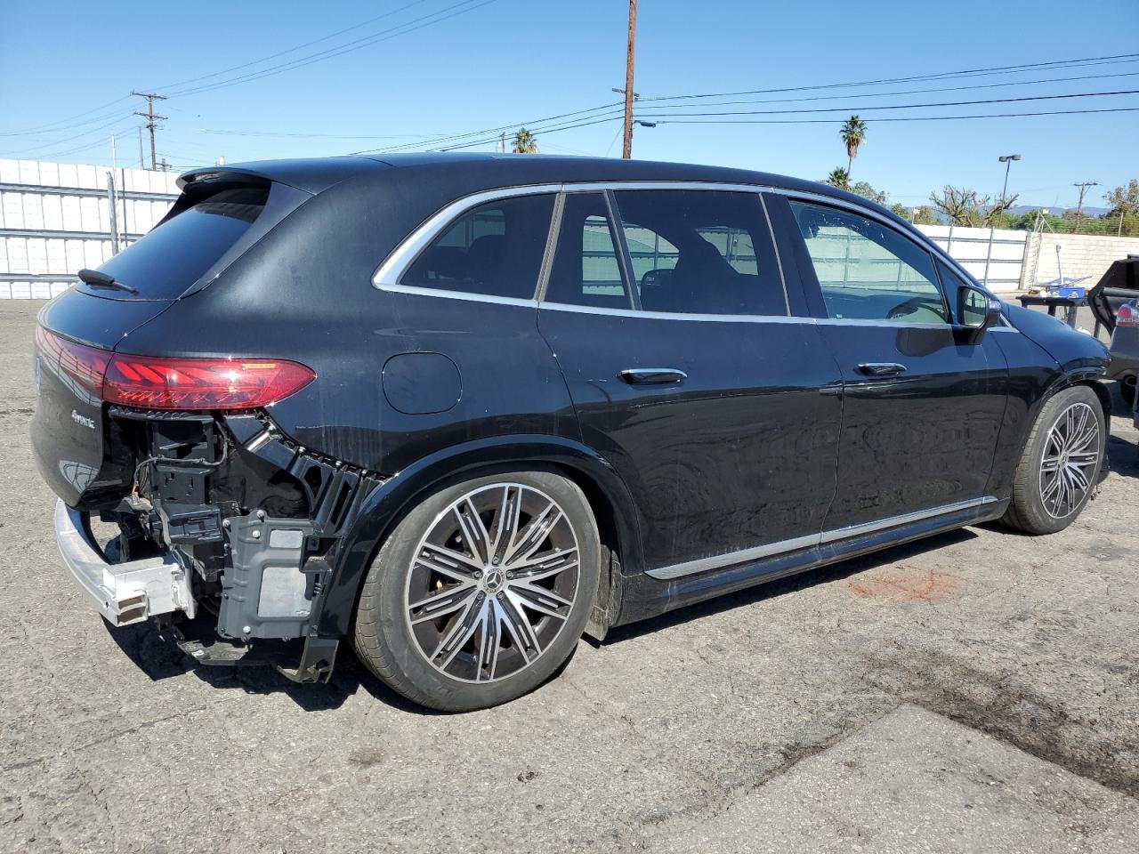2023 MERCEDES-BENZ EQS