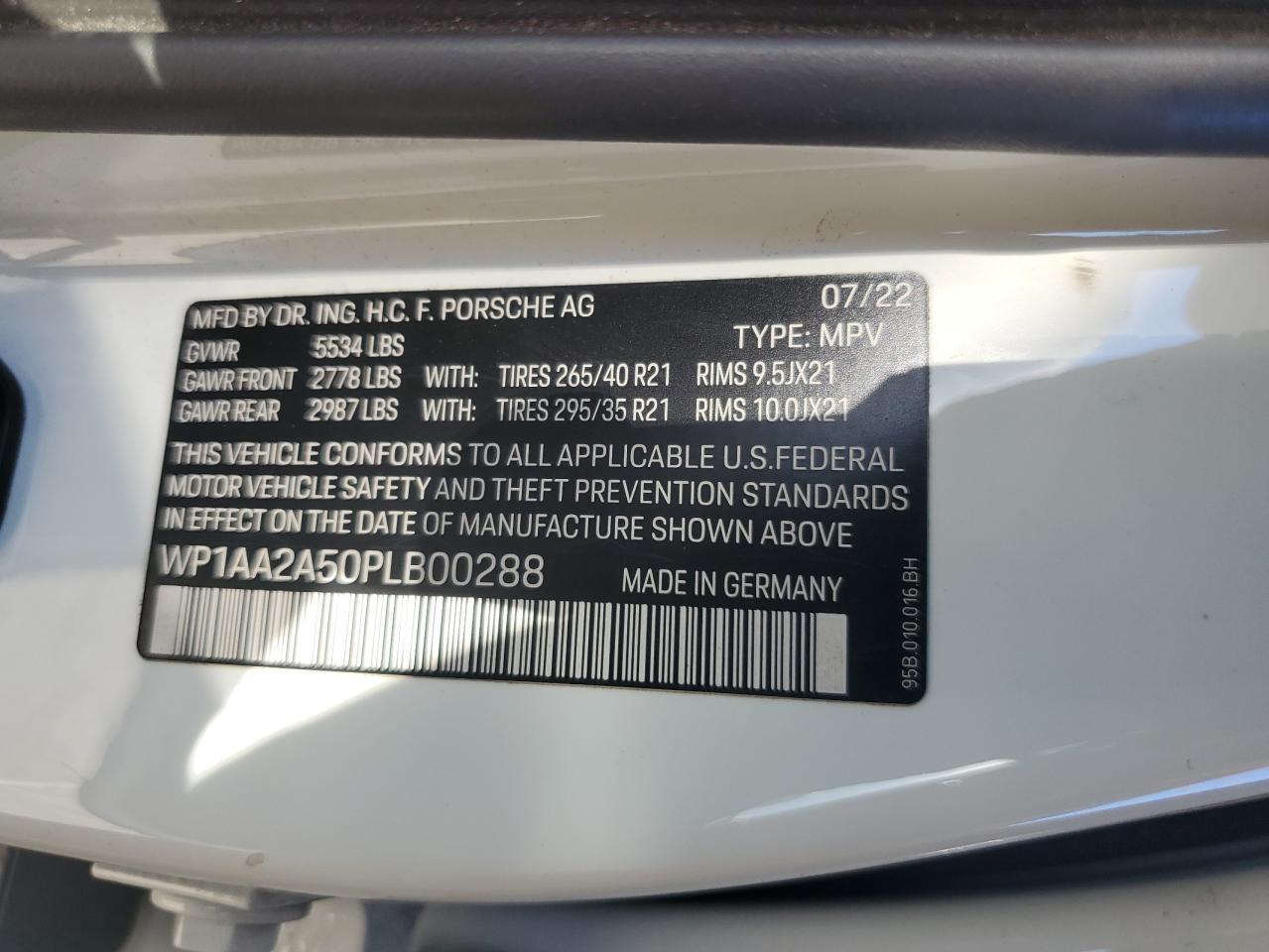 2023 PORSCHE Macan