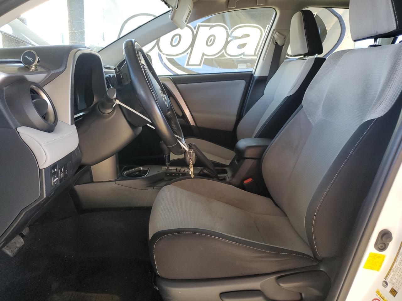 2017 TOYOTA RAV4