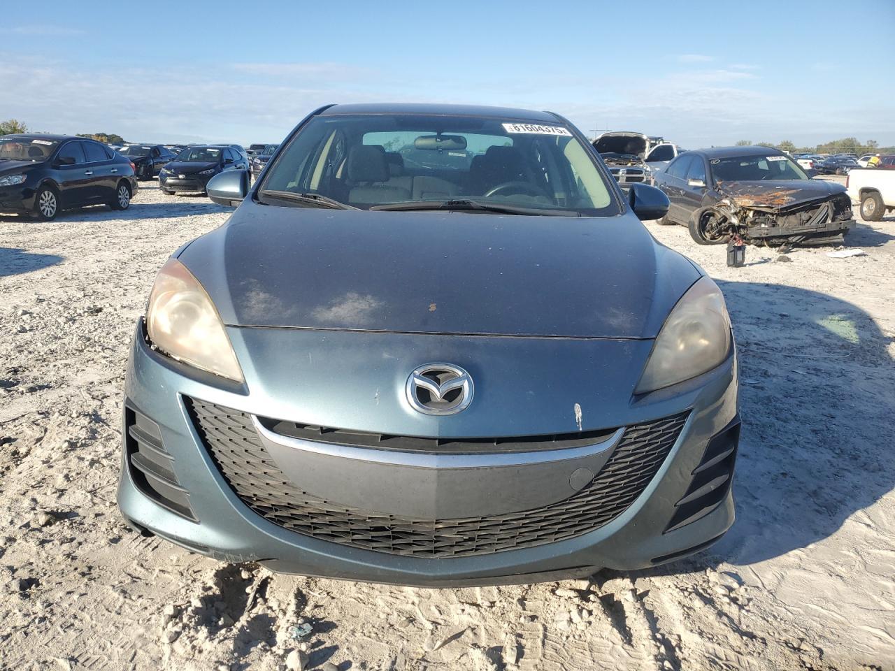 2010 MAZDA 3