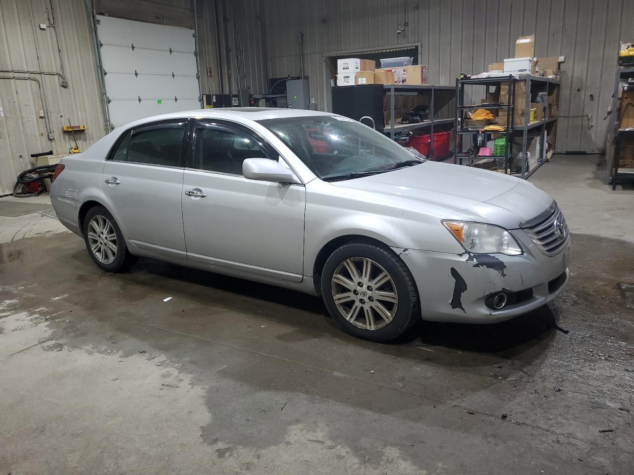 2009 TOYOTA Avalon