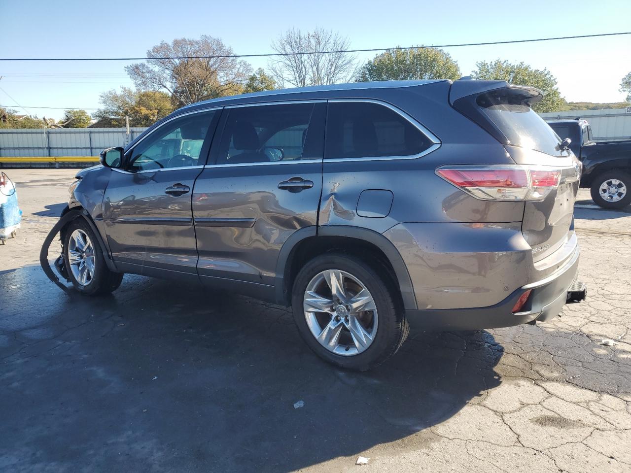 2014 TOYOTA HIGHLANDER