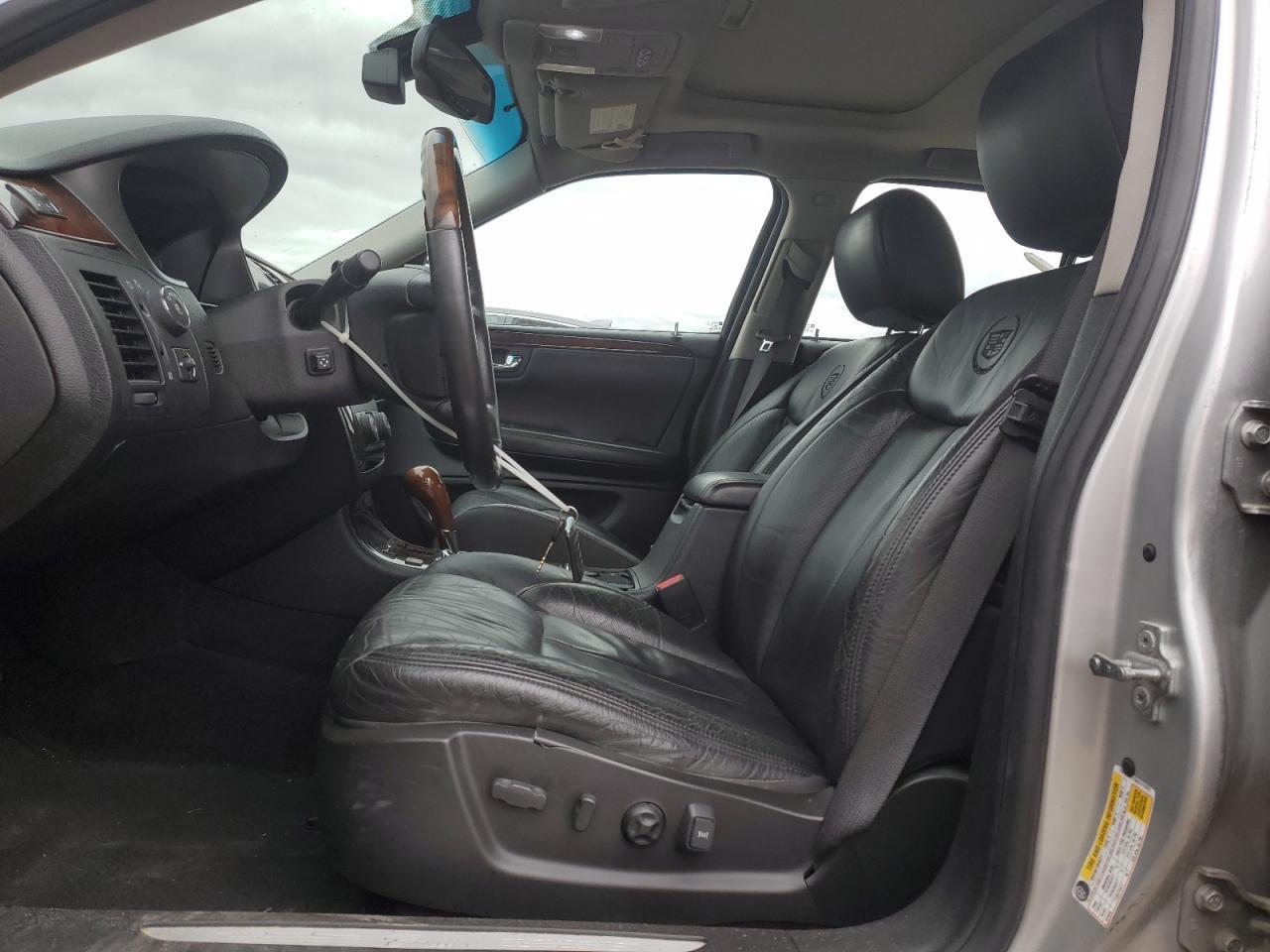 2010 CADILLAC DTS