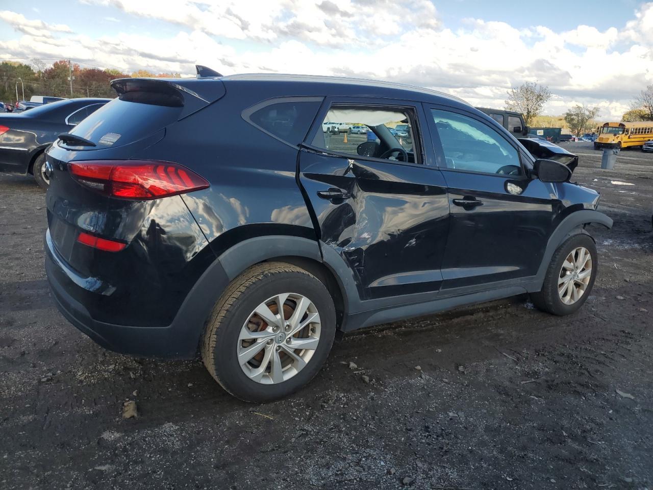 2019 HYUNDAI TUCSON