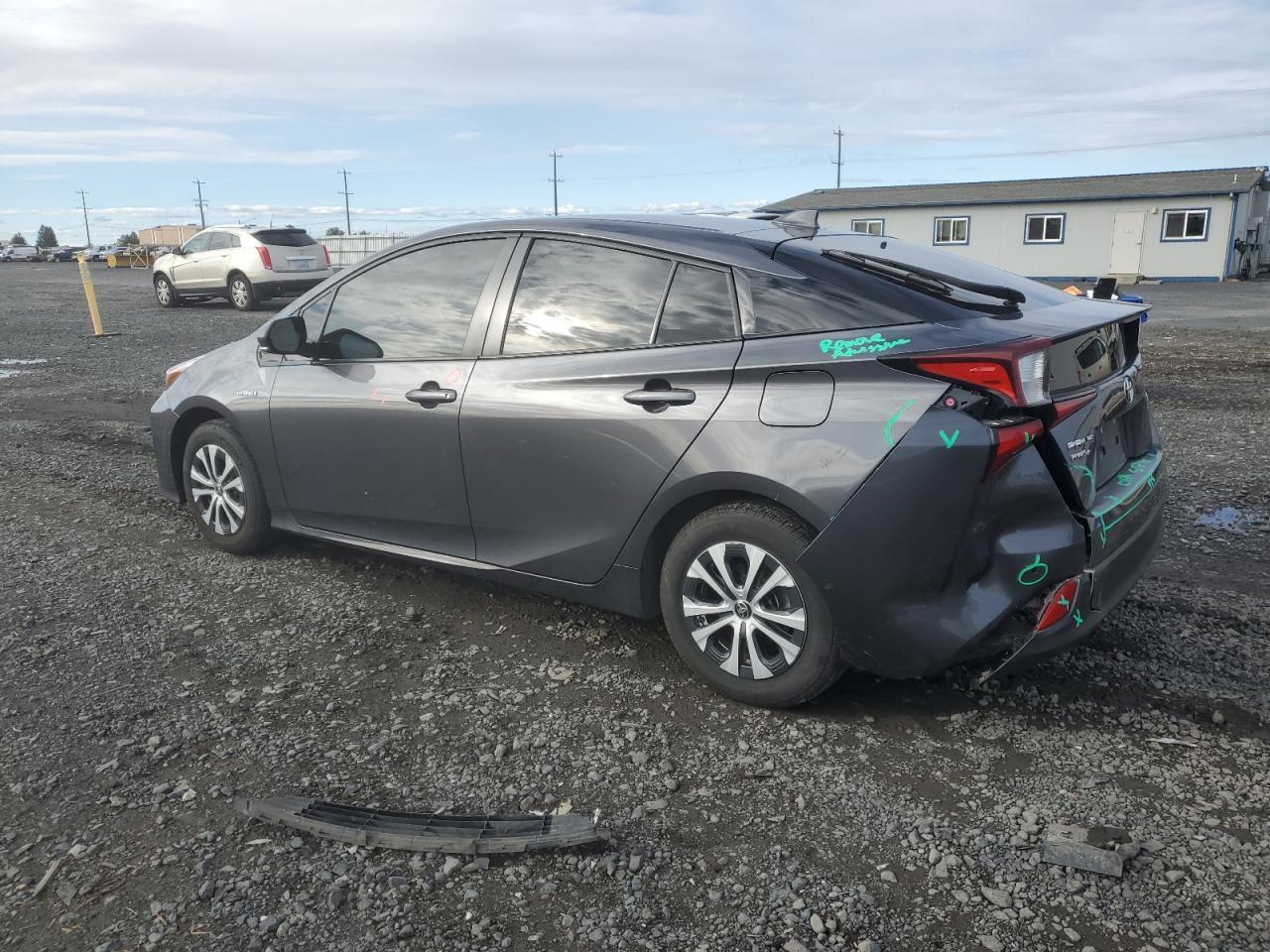 2019 TOYOTA PRIUS