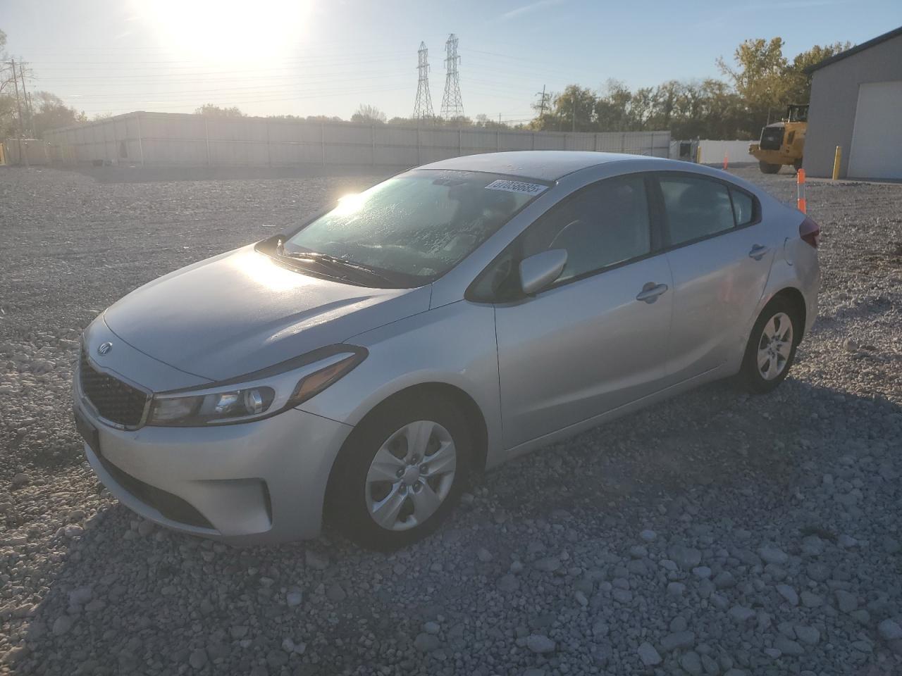 2017 KIA FORTE