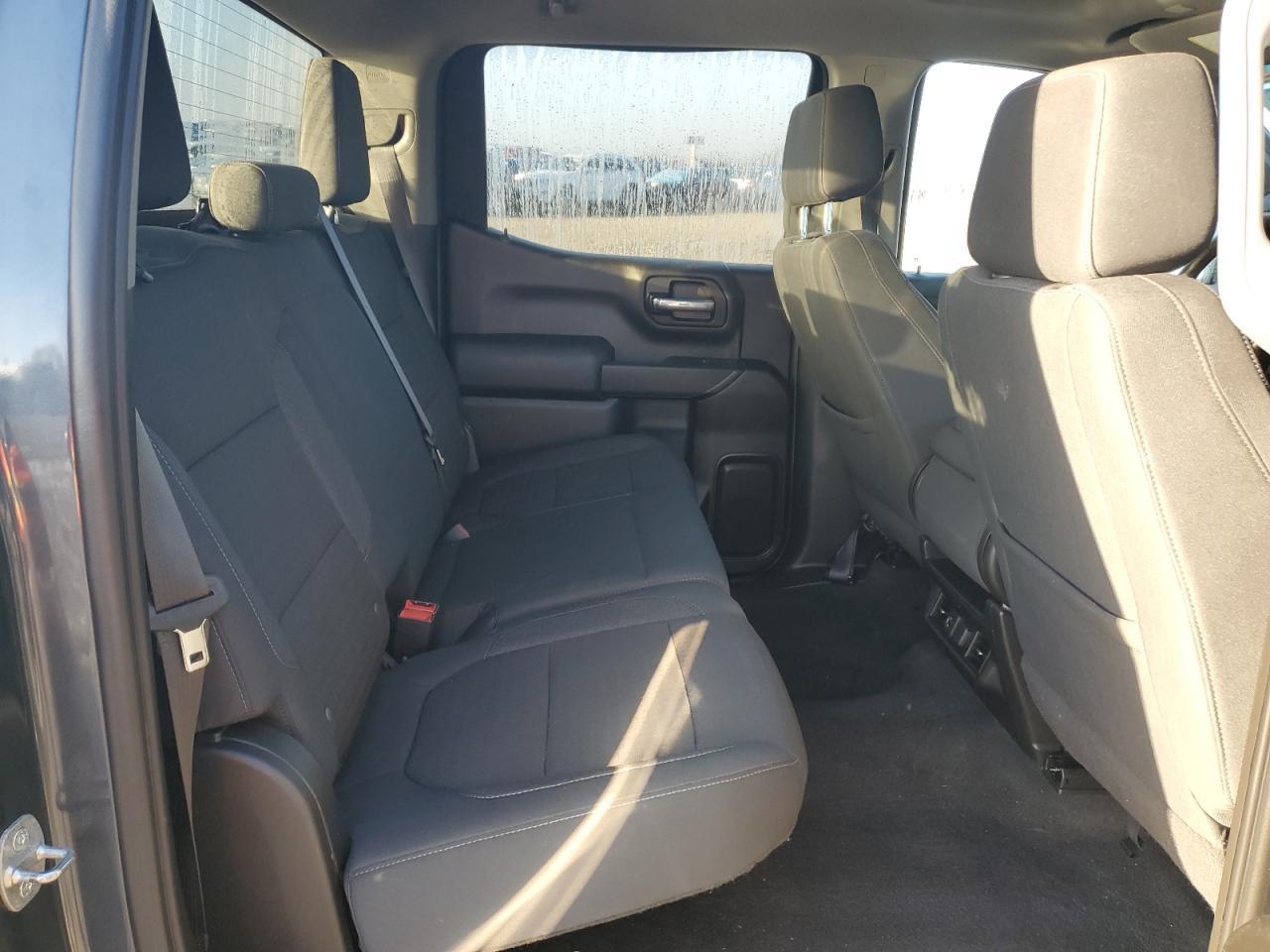 2021 CHEVROLET Silverado