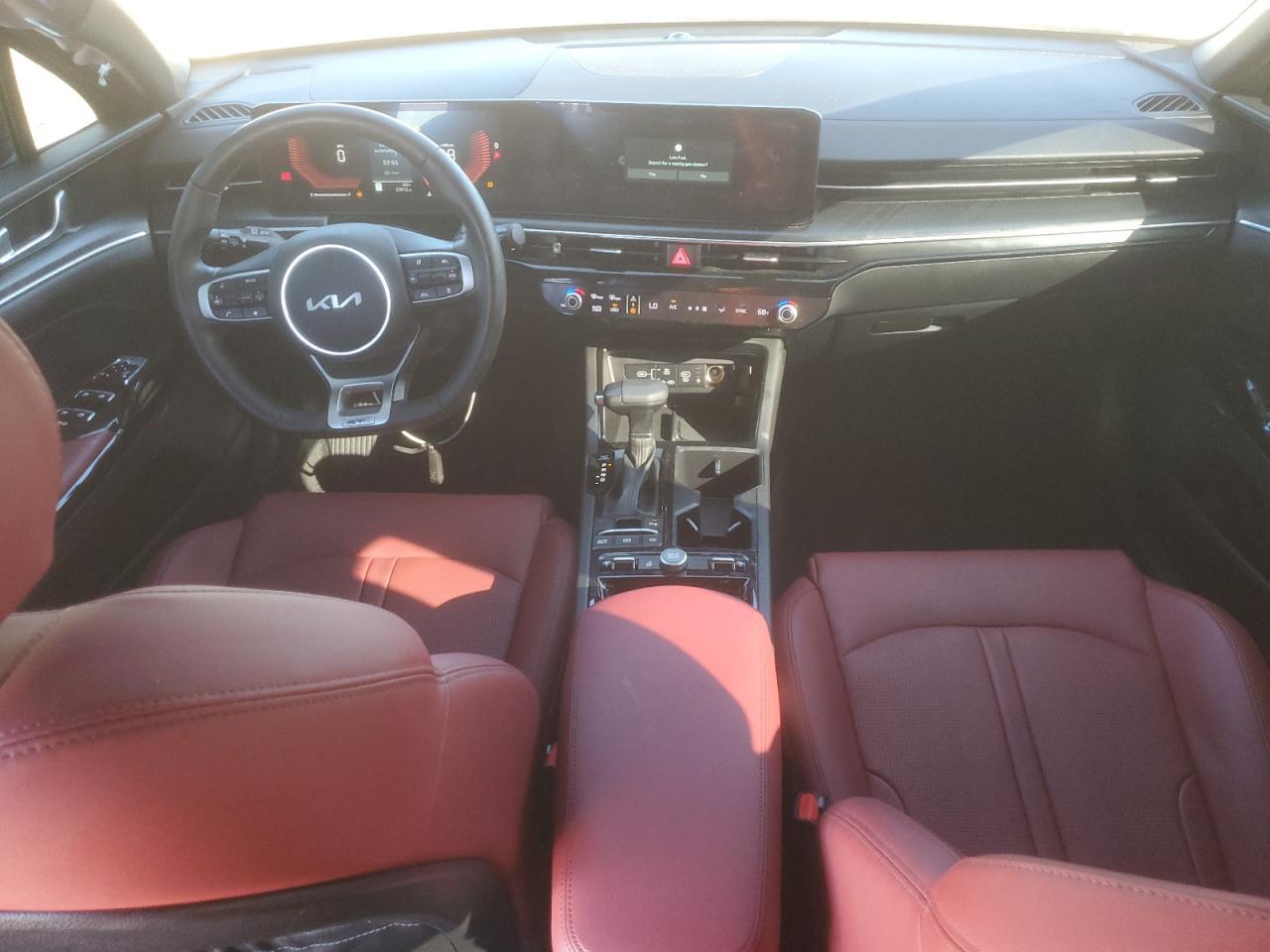 2025 KIA K5