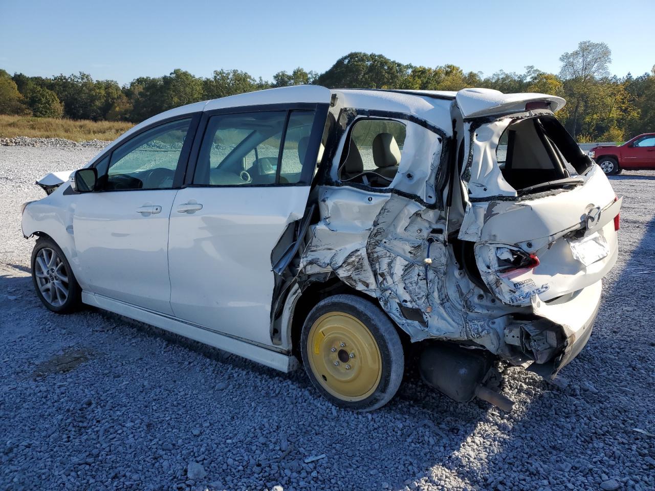 2013 MAZDA 5