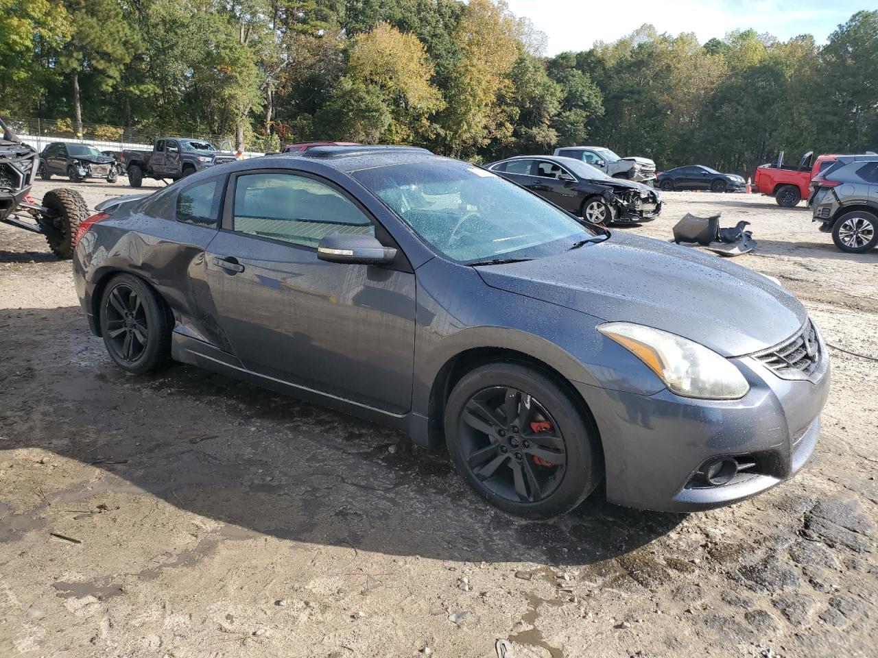 2012 NISSAN ALTIMA