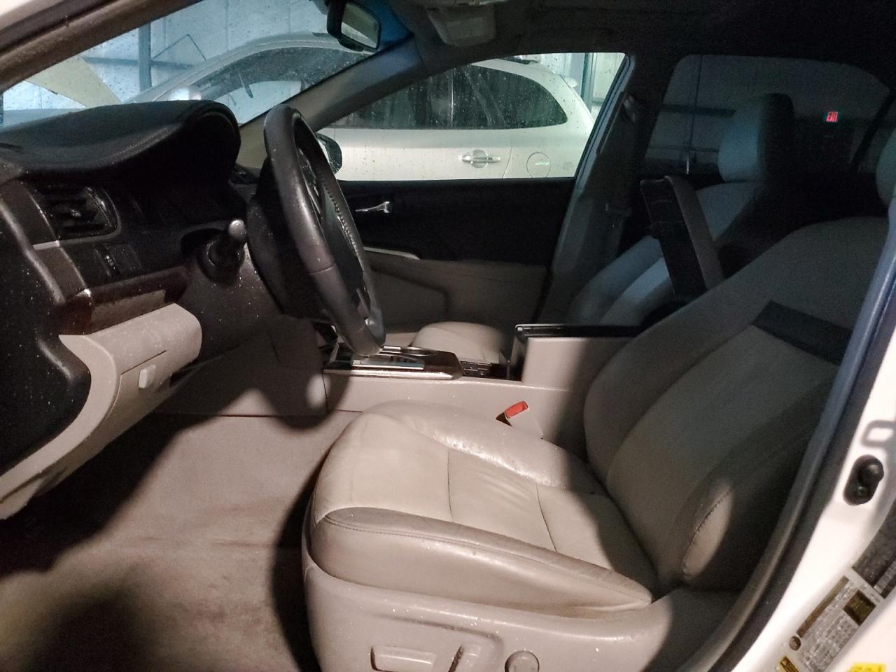 2014 TOYOTA CAMRY