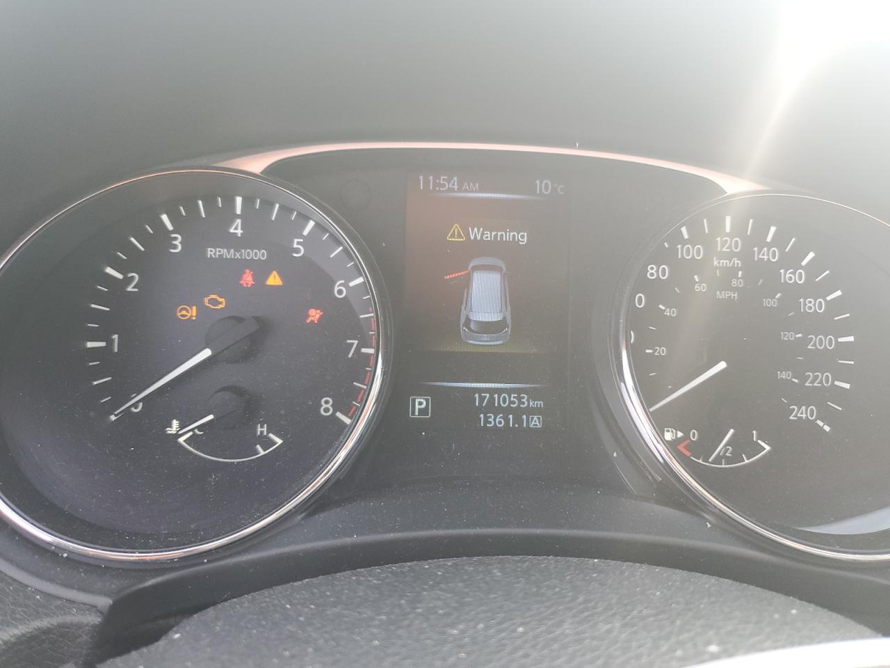 2015 NISSAN ROGUE