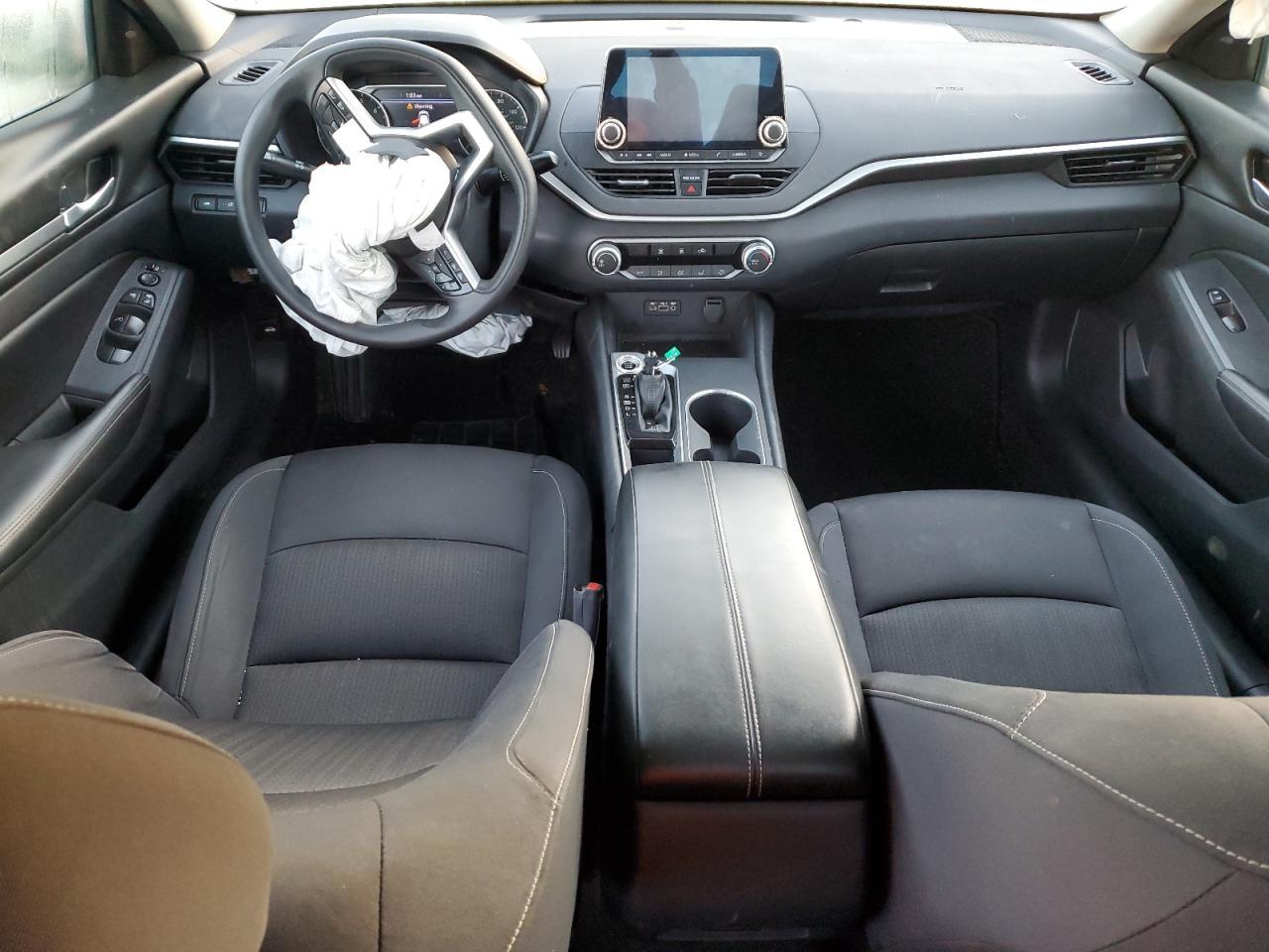 2022 NISSAN ALTIMA