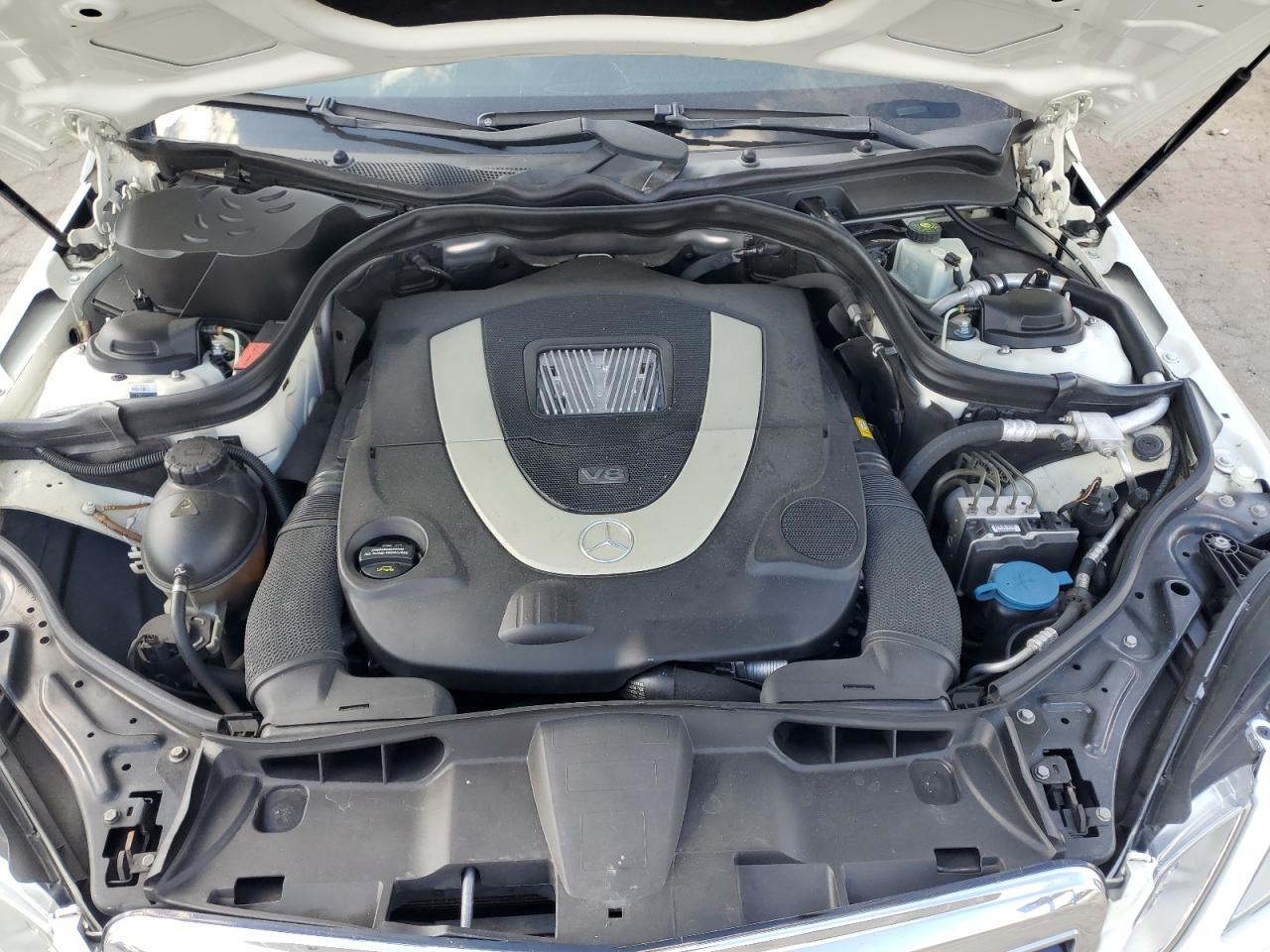 2011 MERCEDES-BENZ E-Class
