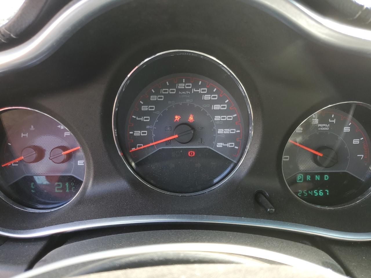 2011 DODGE Avenger