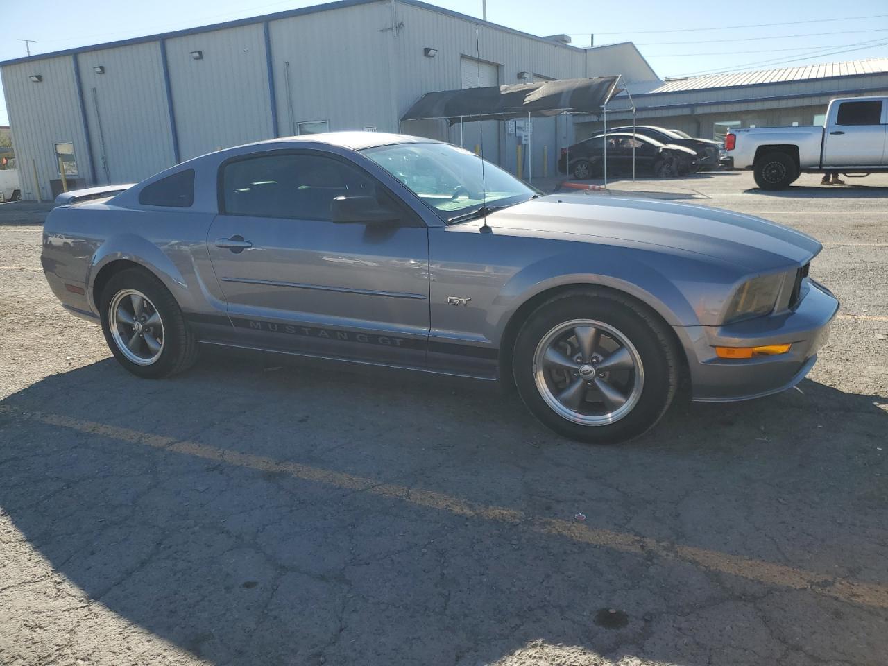 2006 FORD MUSTANG
