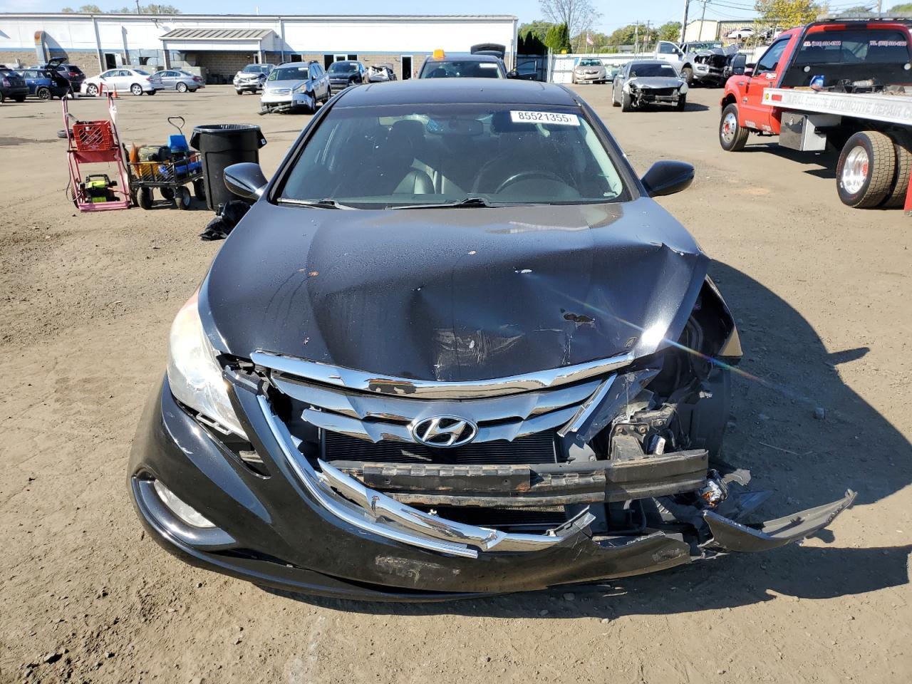 2011 HYUNDAI SONATA