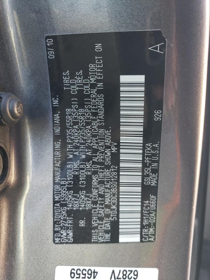 2011 TOYOTA SIENNA