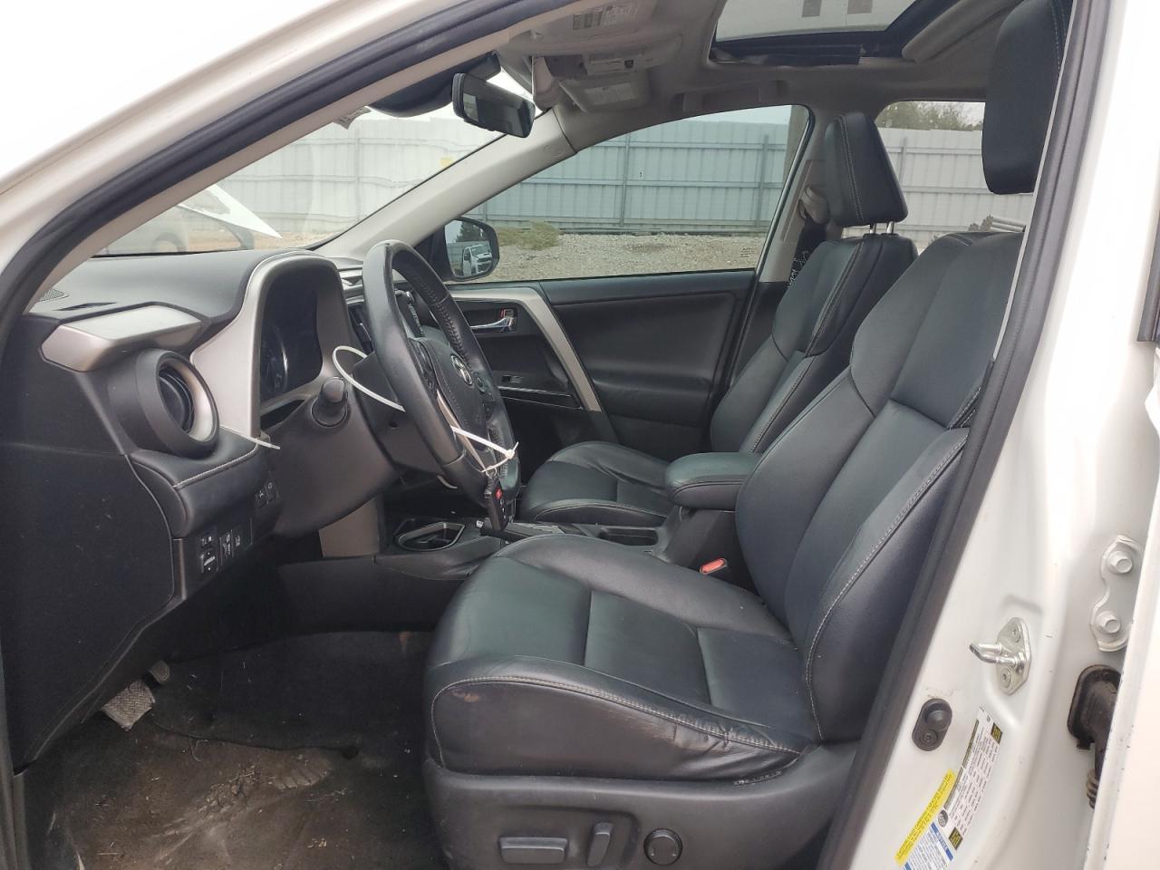 2016 TOYOTA RAV4