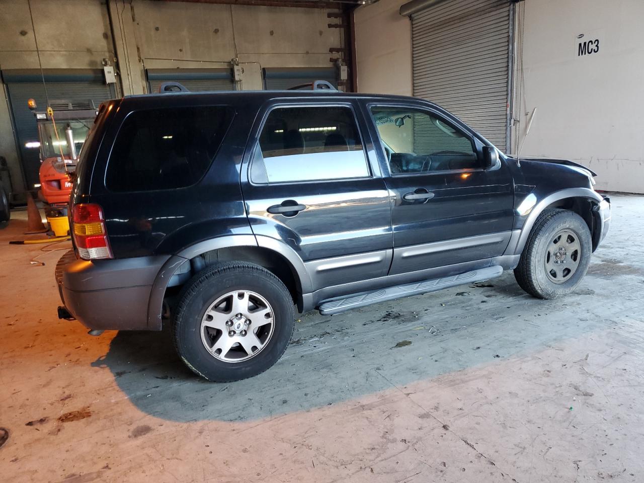 2006 FORD ESCAPE