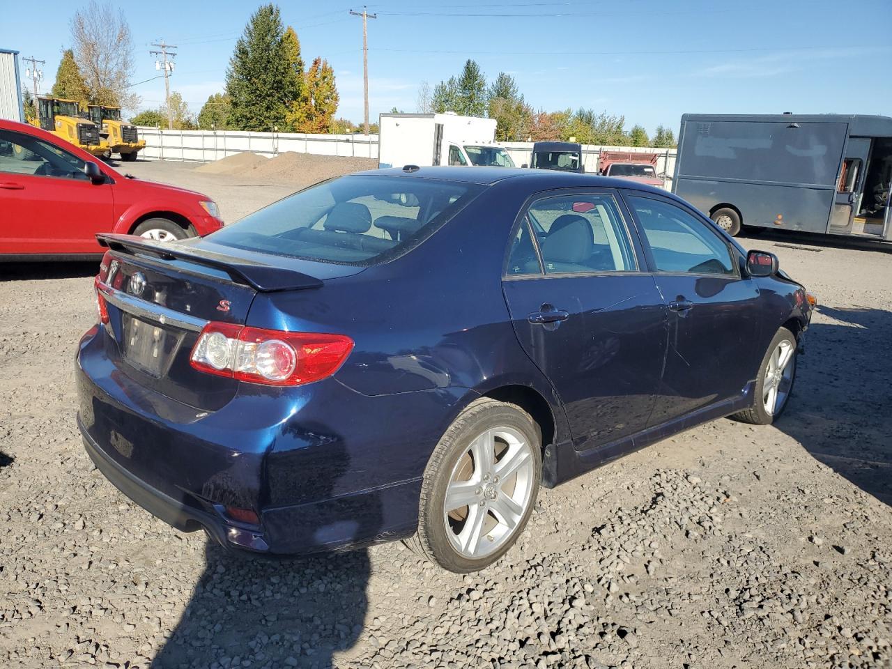 2013 TOYOTA COROLLA