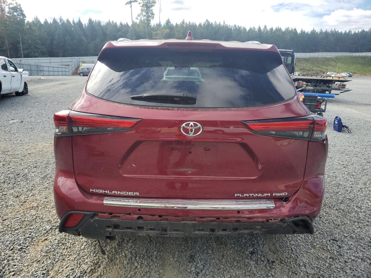 2020 TOYOTA HIGHLANDER