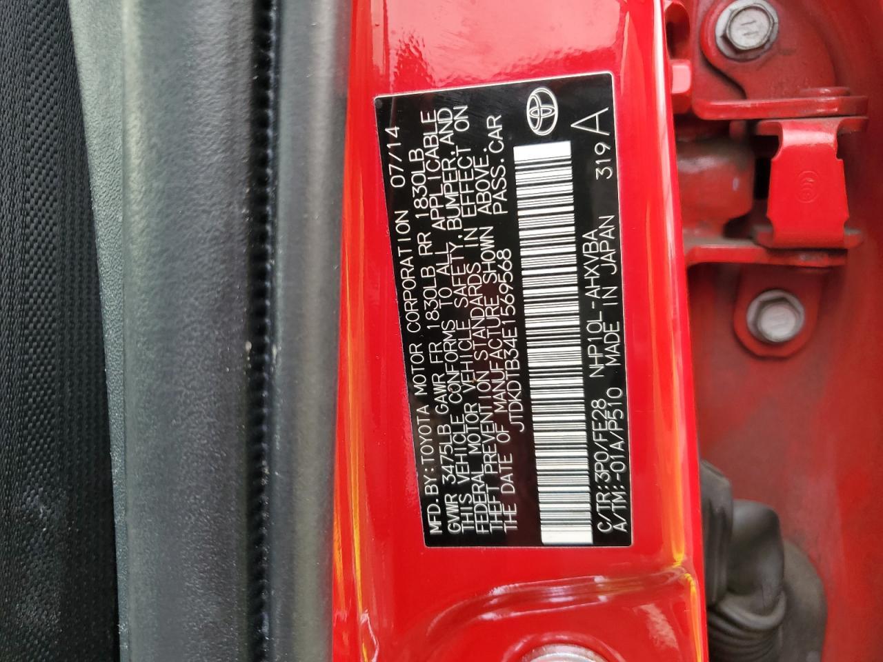 2014 TOYOTA Prius c