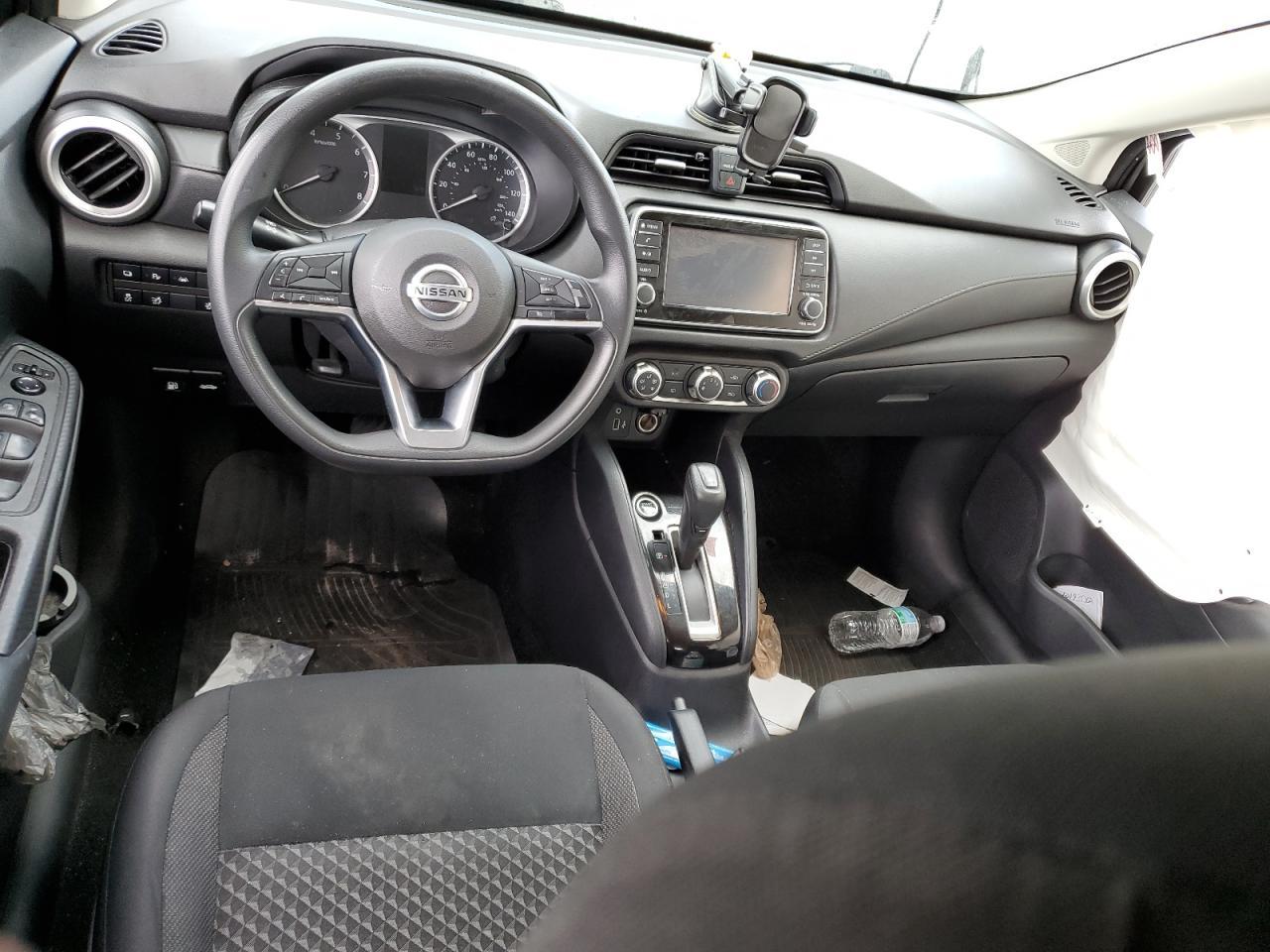 2020 NISSAN VERSA