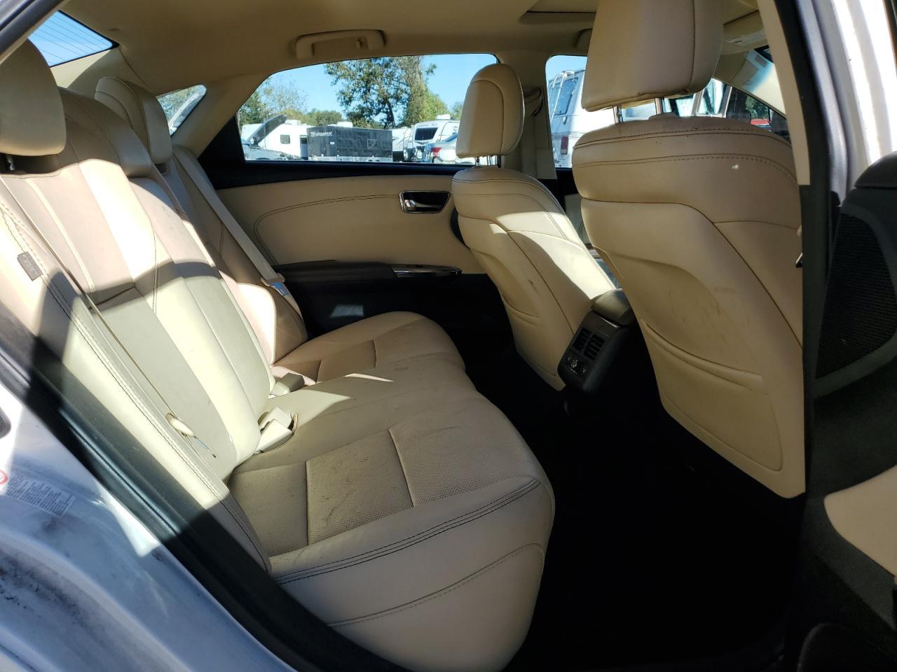 2013 TOYOTA Avalon