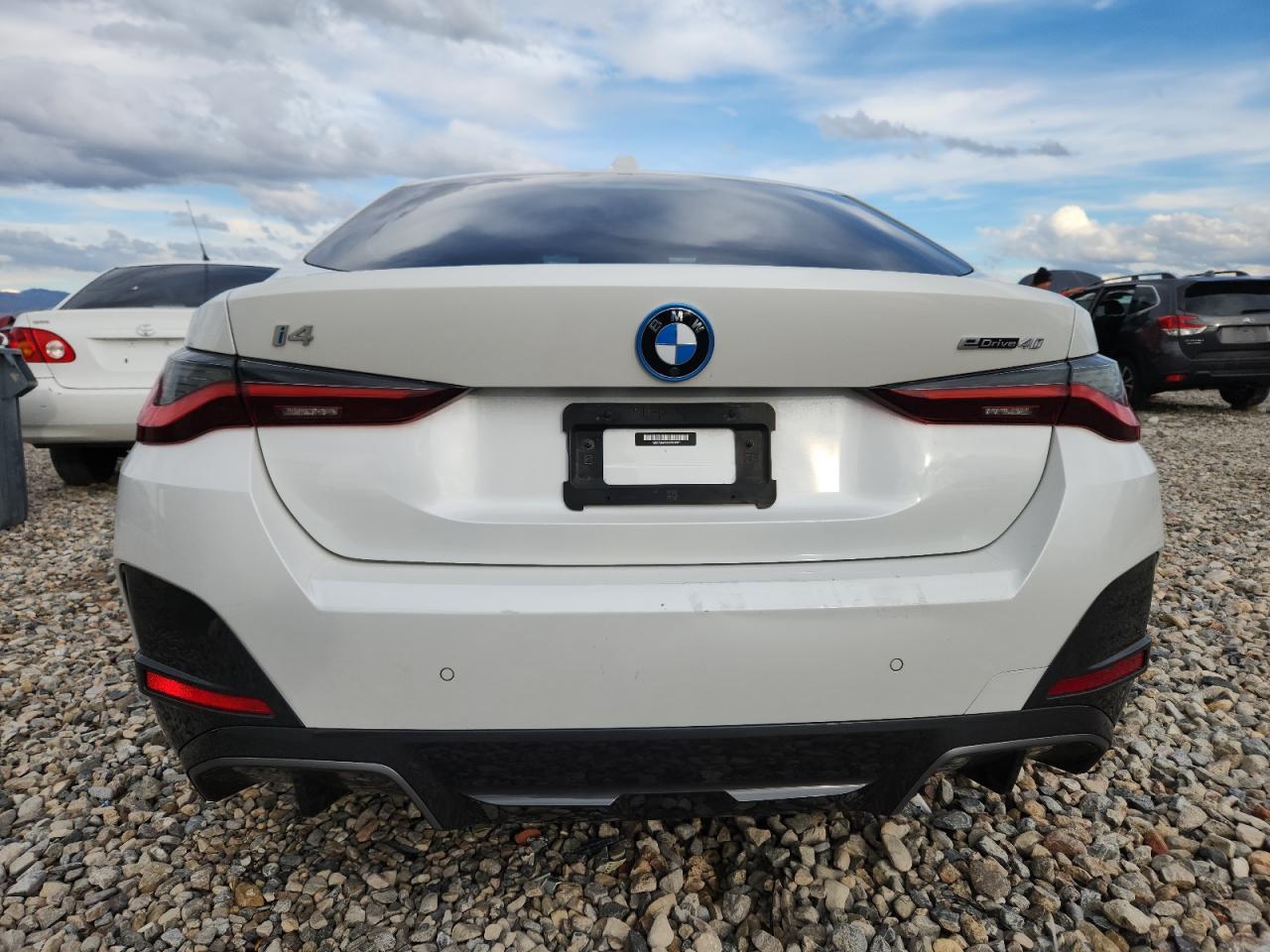 2022 BMW i4