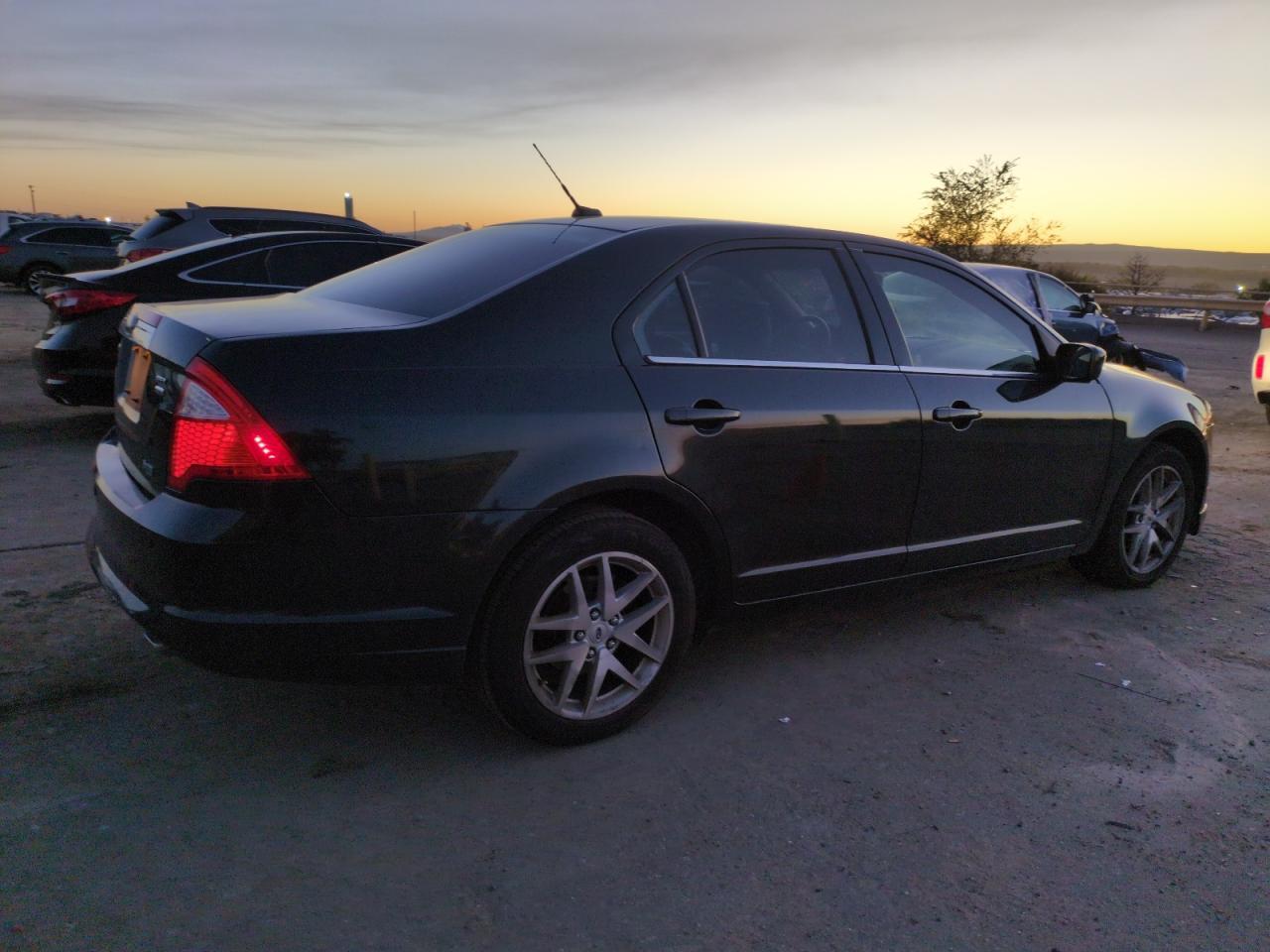 2010 FORD FUSION
