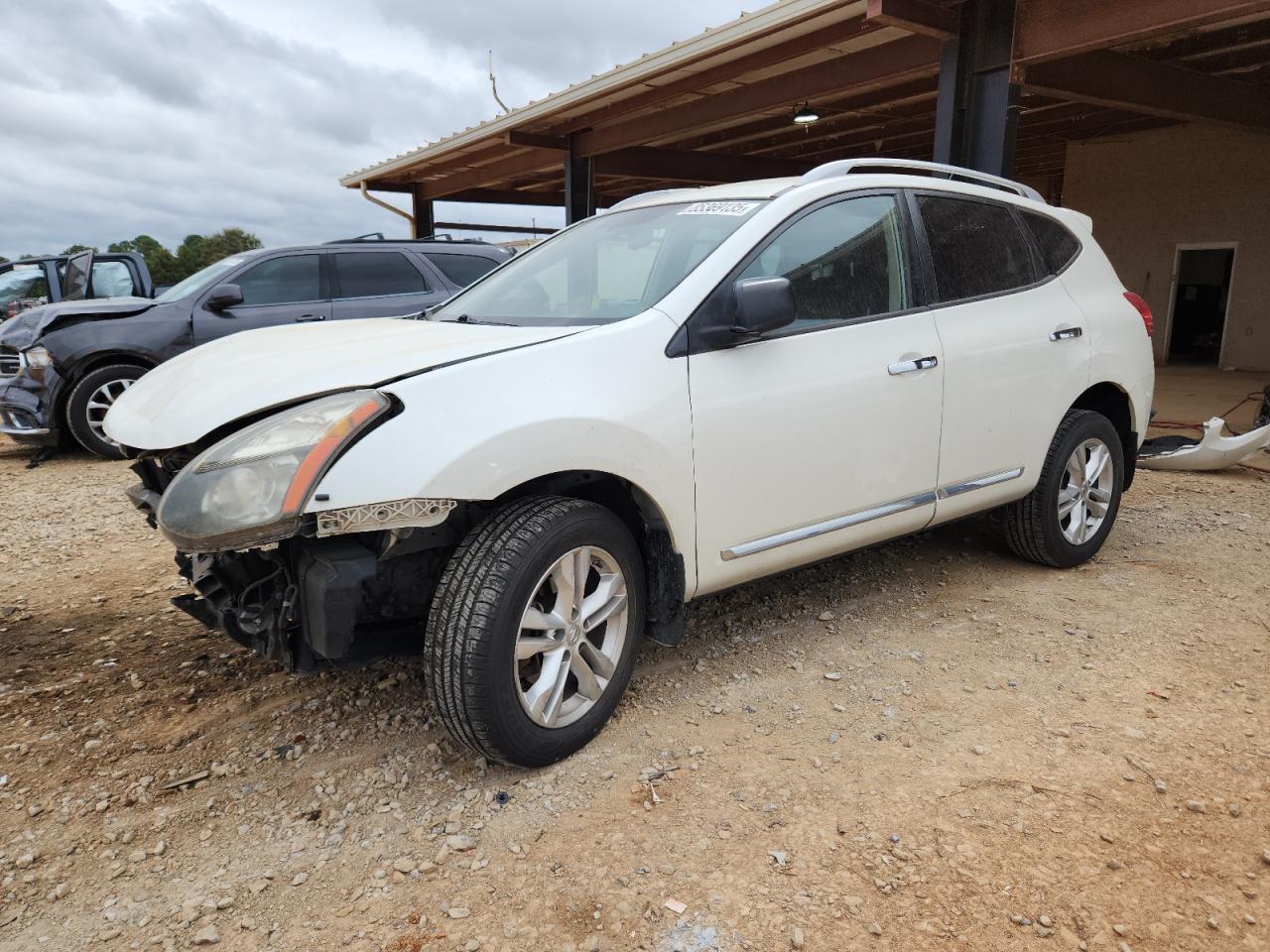 2015 NISSAN ROGUE