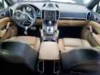 2015 PORSCHE CAYENNE